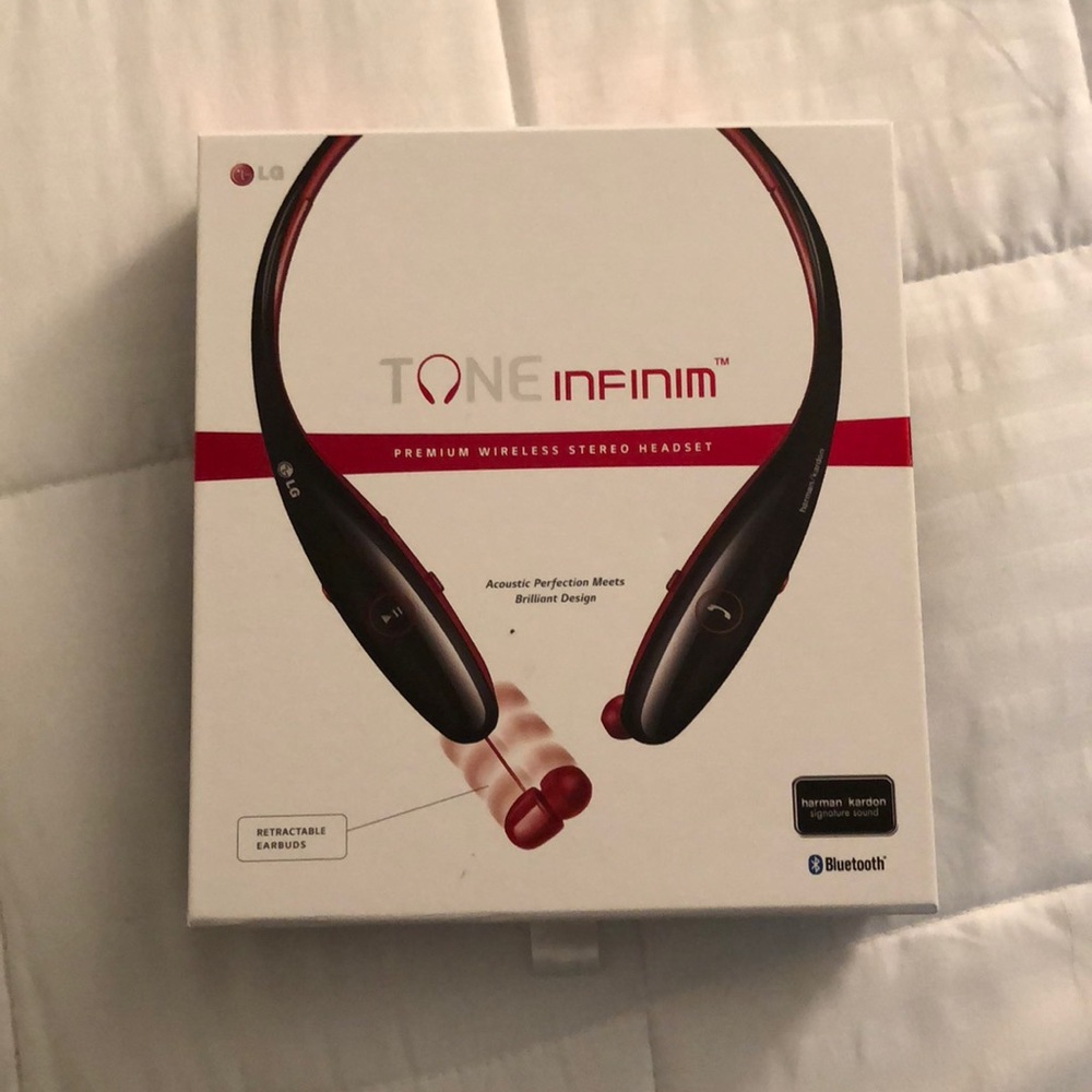 🌟NEW Bluetooth wireless premium head set🌟